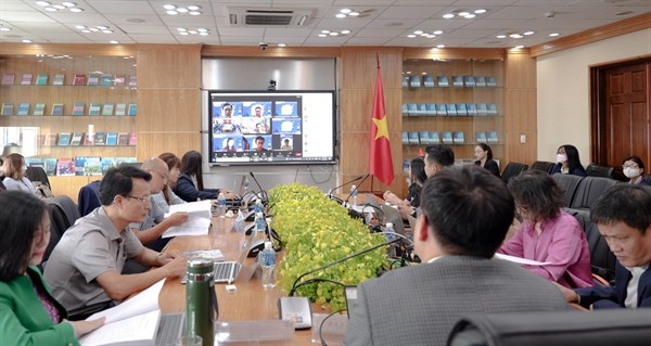https://baovanhoa.vn/Portals/0/EasyDNNNews/thumbs/53896/1068261.-H%E1%BB%99i-th%E1%BA%A3o-%C4%91%C6%B0%E1%BB%A3c-t%E1%BB%95-ch%E1%BB%A9c-b%E1%BA%B1ng-c%E1%BA%A3-hai-h%C3%ACnh-th%E1%BB%A9c-tr%E1%BB%B1c-ti%E1%BA%BFp-v%C3%A0-tr%E1%BB%B1c-tuy%E1%BA%BFn.jpg