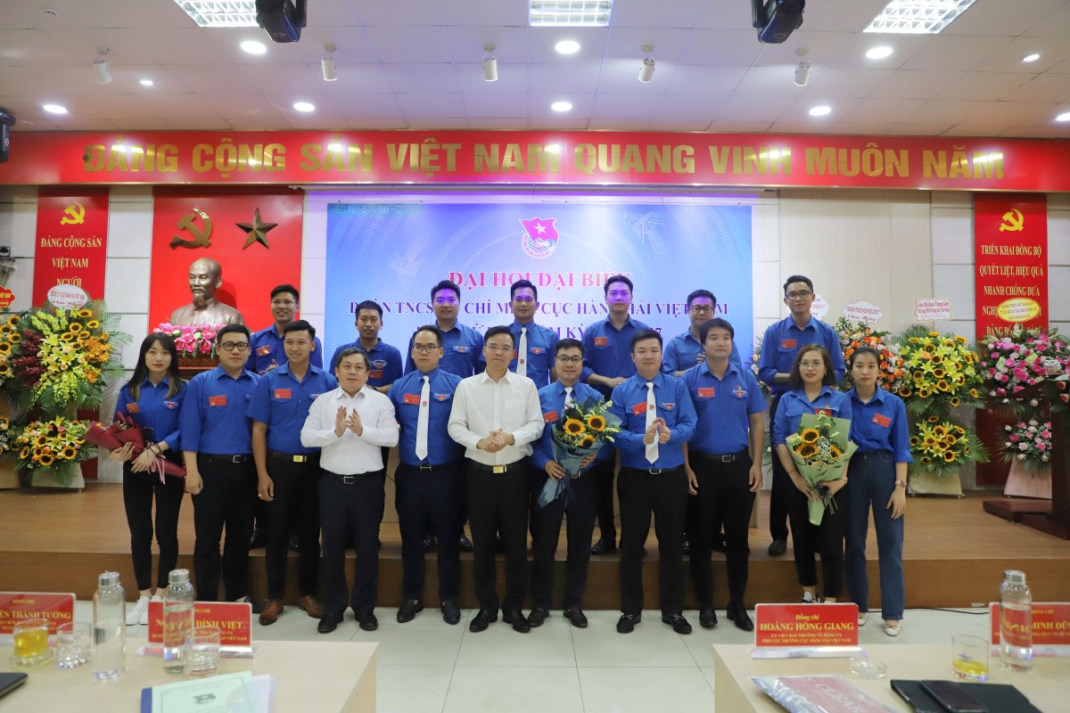 https://vinamarine.gov.vn/f/content/z3491930669641_0b0d1d0b578acbe966d9a350f009219c.jpg