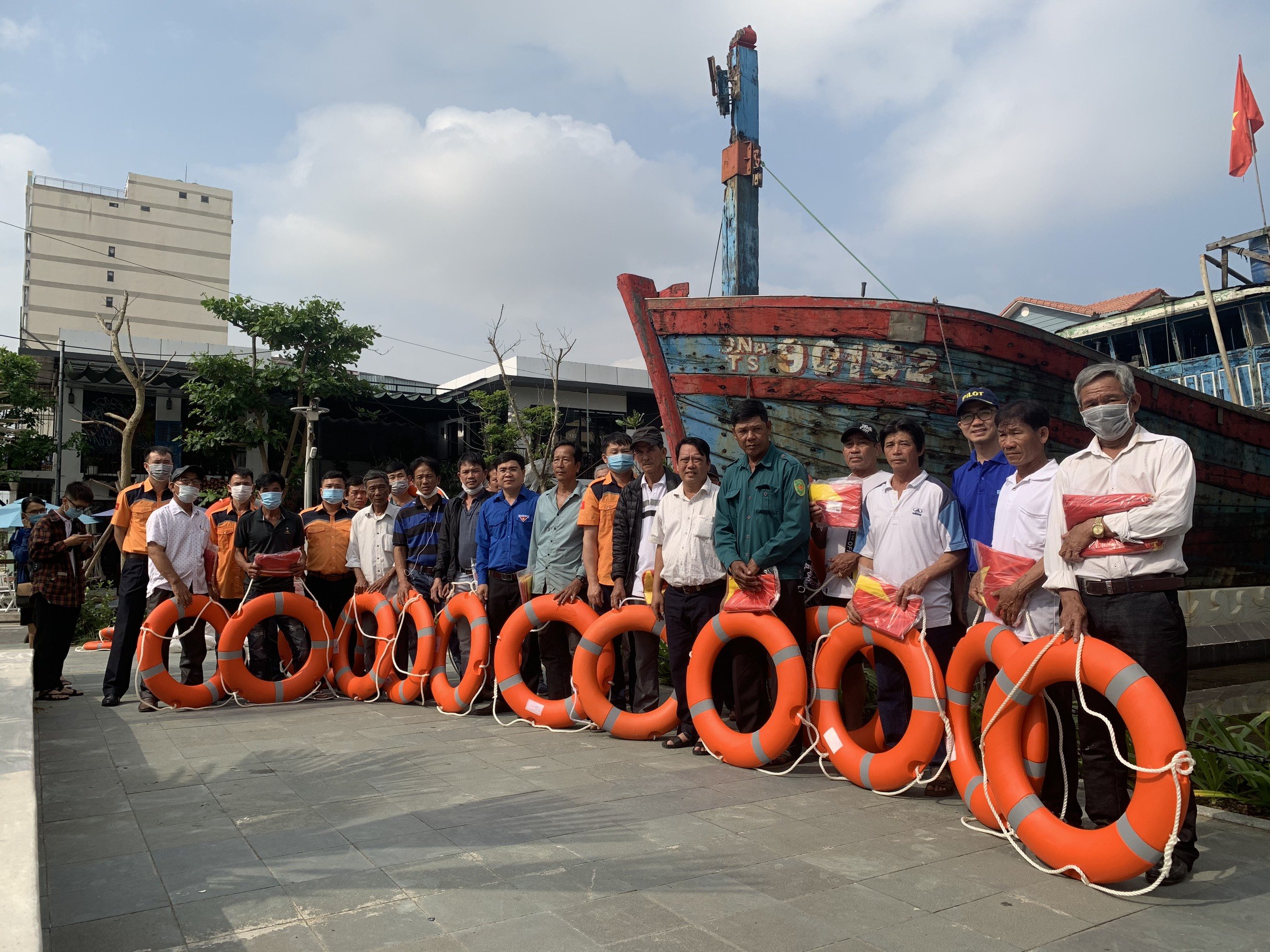 trao tặng ngư dân VV88.club Link đăng ký